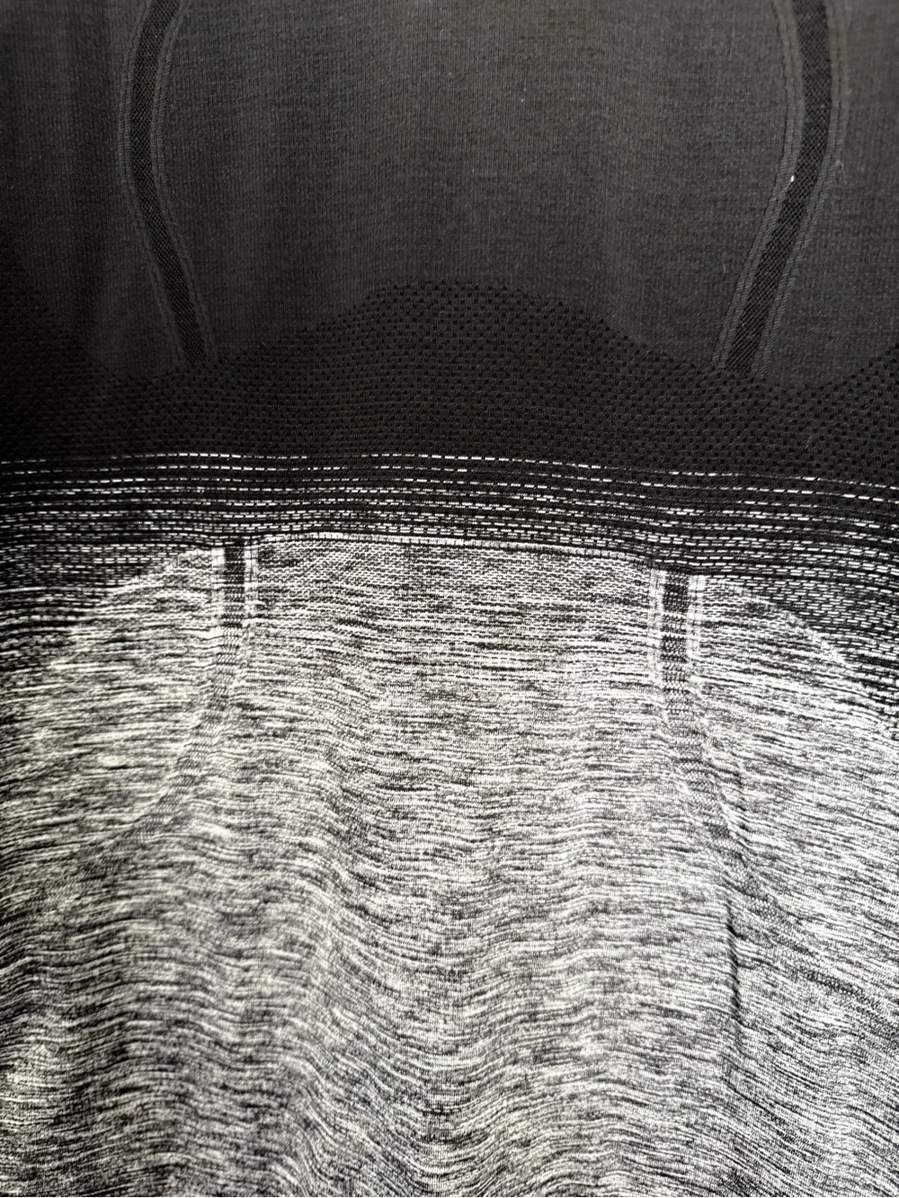 lululemon athletica swiftly tech long women size 6 Black & Heather Gray